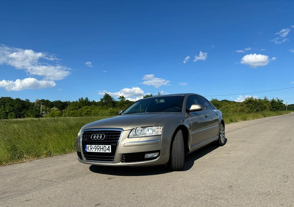 Audi A8 cena 65000 przebieg: 149700, rok produkcji 2008 z Kraków małe 137